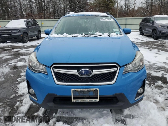 2017 Subaru Crosstrek Premium with VIN JF2GPABCXHG219334, listed as a Copart auction lot 44423805 with 137,910 mi miles and Salvage Title. Bid and sale history available at carsss.com. Image 5.