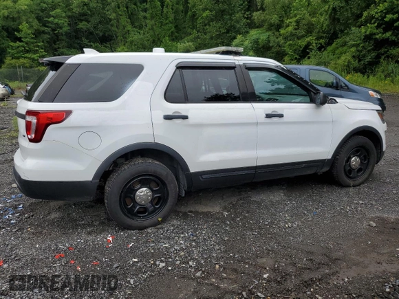 2017 Ford Police Interceptor Utility с VIN 1FM5K8AR1HGB65002, выставлен на аукционе Copart как лот 61573495 с пробегом 159 631 миль миль и Списание • Salvage title. История ставок и продаж доступна на DreamBid. Изображение 3.