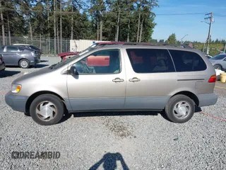 2000 Toyota Sienna LE with VIN 4T3ZF13C5YU227631, listed as a IAAI auction lot 42173057 with 154,152 mi miles and . Bid and sale history available at DreamBid. Image 14.