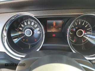 2014 Ford Mustang GT z VIN 1ZVBP8FF7E5221312, wystawiony jako Copart lot #45743855 z przebiegiem 37 267 mil mil oraz Szkoda całkowita • Salvage title. Historia ofert i sprzedaży dostępna na DreamBid. Obrazek 9.