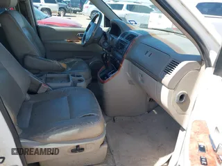 2004 Kia Sedona LX with VIN KNDUP131646596077, listed as a IAAI auction lot 41772025 with 236,282 mi miles. Bid and sale history available at carsss.com. Image 5.