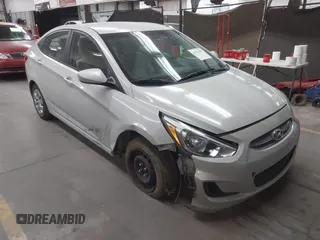2017 Hyundai Accent SE z VIN KMHCT4AE6HU205537, wystawiony jako IAAI lot #41923787 z przebiegiem 107 813 mil mil oraz . Historia ofert i sprzedaży dostępna na DreamBid. Obrazek 1.