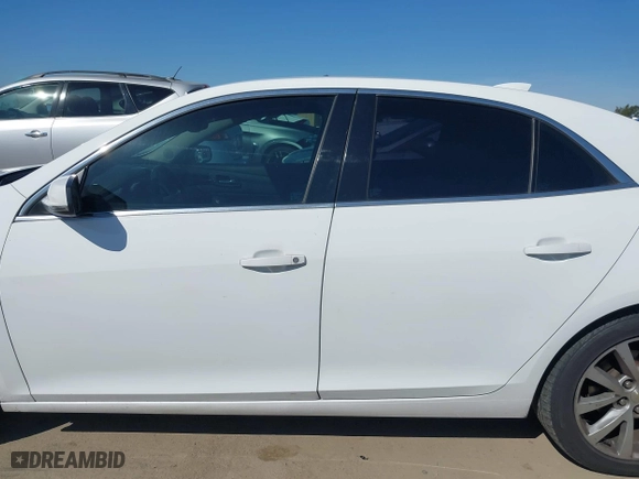 2015 Chevrolet Malibu LT with VIN 1G11D5SL6FF230136, listed as a IAAI auction lot 41846328 with 188,317 mi miles. Bid and sale history available at carsss.com. Image 15.