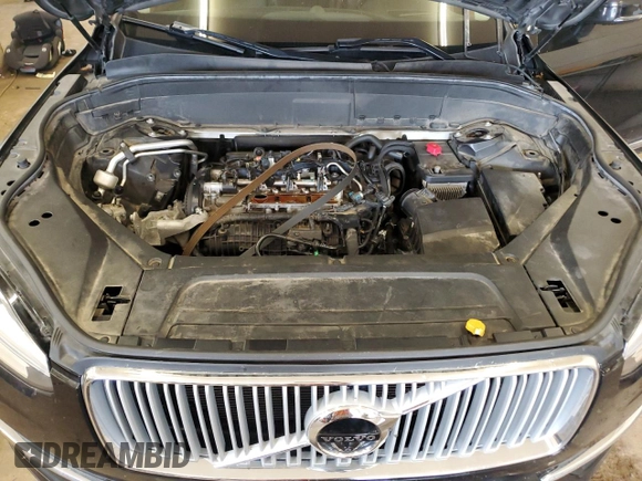 2018 Volvo XC90 Inscription z VIN YV4A22PLXJ1332708, wystawiony jako Copart lot #61257885 z przebiegiem 195 075 mil mil oraz Czysty tytuł • Clean title. Historia ofert i sprzedaży dostępna na DreamBid. Obrazek 12.