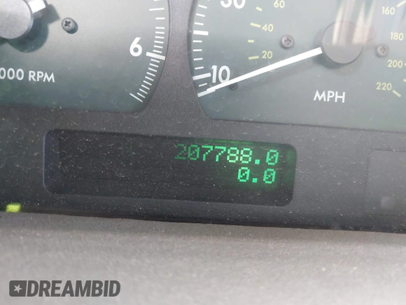 2001 Land Rover Range Rover with VIN SALPM16461A455068, listed as a IAAI auction lot 41550292 with 207,788 mi miles and . Bid and sale history available at DreamBid. Image 7.
