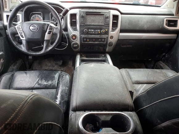 2017 Nissan Titan SV z VIN 1N6AA1E54HN541544, wystawiony jako Copart lot #78107674 z przebiegiem 201 670 mil mil oraz Czysty tytuł • Clean title. Historia ofert i sprzedaży dostępna na DreamBid. Obrazek 8.