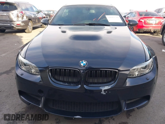 2011 BMW M3 with VIN WBSDX9C50BE584780, listed as a IAAI auction lot 41603749 with 156,141 mi miles. Bid and sale history available at carsss.com. Image 12.