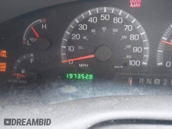 2003 Ford F-150 XL with VIN 1FTRX18W43NB84285, listed as a IAAI auction lot 41494919 with 197,352 mi miles. Bid and sale history available at carsss.com. Image 7.
