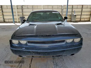 2012 Dodge Challenger SXT Plus z VIN 2C3CDYAG4CH137801, wystawiony jako Copart lot #57758515 z przebiegiem Nie podano mil oraz Czysty tytuł • Clean title. Historia ofert i sprzedaży dostępna na DreamBid. Obrazek 5.