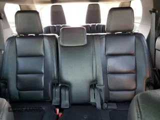 2013 Ford Explorer XLT z VIN 1FM5K7D86DGB70381, wystawiony jako Copart lot #62401775 z przebiegiem 146 545 mil mil oraz Szkoda całkowita • Salvage title. Historia ofert i sprzedaży dostępna na DreamBid. Obrazek 10.