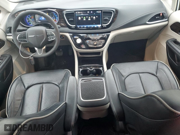 2023 Chrysler Pacifica Hybrid Limited with VIN 2C4RC1S70PR543587, listed as a Copart auction lot 60439795 with 11,558 mi miles and Salvage title. Bid and sale history available at DreamBid. Image 8.