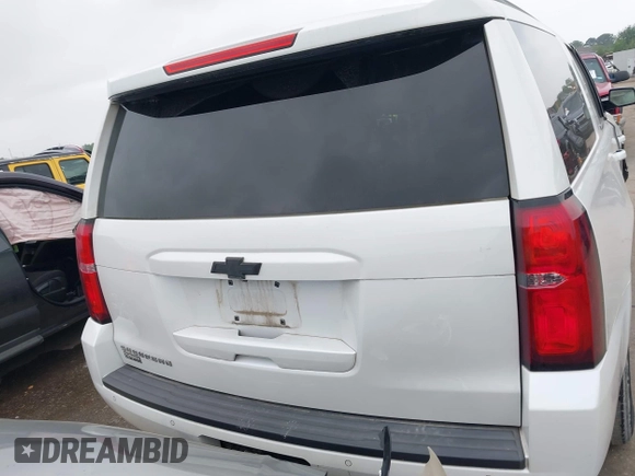 2016 Chevrolet Suburban LT with VIN 1GNSCHKC3GR161431, listed as a IAAI auction lot 41914038 with 117,028 mi miles and . Bid and sale history available at DreamBid. Image 16.