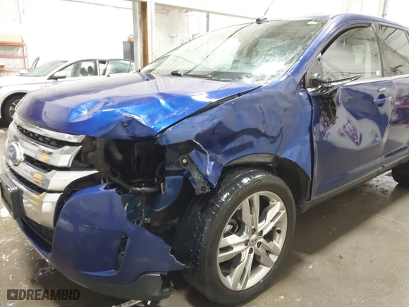 2013 Ford Edge Limited with VIN 2FMDK4KC8DBA26176, listed as a IAAI auction lot 40707960 with 135,332 mi miles. Bid and sale history available at carsss.com. Image 6.
