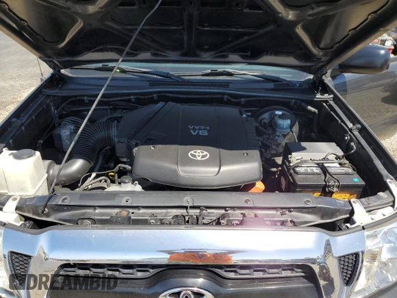 2011 Toyota Tacoma PreRunner with VIN 3TMJU4GN3BM110378, listed as a Copart auction lot 52541765 with 182,072 mi miles and Salvage title. Bid and sale history available at DreamBid. Image 11.