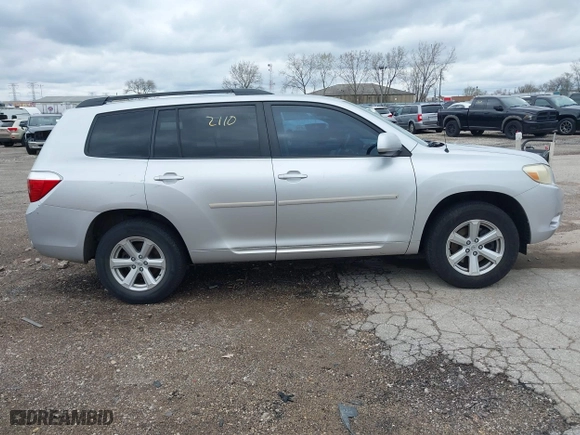 2009 Toyota Highlander with VIN JTEDS41A792092585, listed as a IAAI auction lot 42092110 with 266,217 mi miles. Bid and sale history available at carsss.com. Image 13.