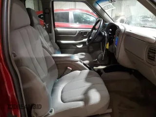 2003 GMC Sonoma SLS with VIN 1GTDT19X938112963, listed as a Copart auction lot 82836224 with 94,490 mi miles and Salvage Title. Bid and sale history available at carsss.com. Image 10.