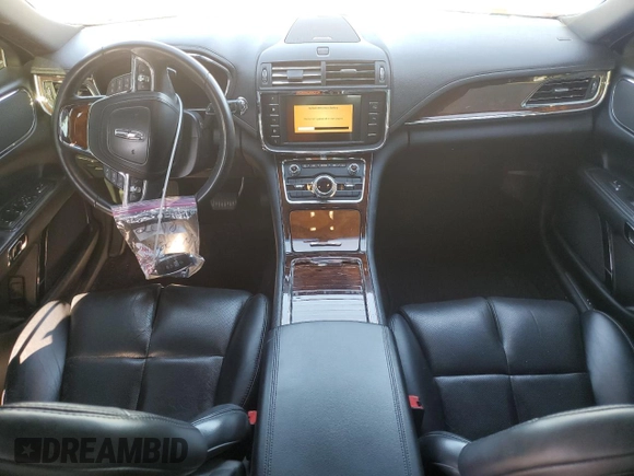 2018 Lincoln Continental Select with VIN 1LN6L9SKXJ5610363, listed as a Copart auction lot 41409155 with 74,996 mi miles and Clean Title. Bid and sale history available at carsss.com. Image 8.