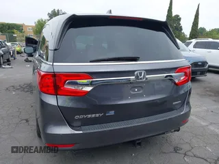 2018 Honda Odyssey Touring with VIN 5FNRL6H88JB062213, listed as a IAAI auction lot 42489379 with 90,578 mi miles and . Bid and sale history available at DreamBid. Image 17.