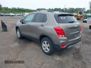 2021 Chevrolet Trax LT с VIN KL7CJPSB6MB358552, выставлен на аукционе IAAI как лот 42367846 с пробегом 47 451 миль миль и . История ставок и продаж доступна на DreamBid. Изображение 3.
