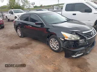 2015 Nissan Altima S z VIN 1N4AL3AP8FN337462, wystawiony jako IAAI lot #42070771 z przebiegiem 158 788 mil mil oraz . Historia ofert i sprzedaży dostępna na DreamBid. Obrazek 1.