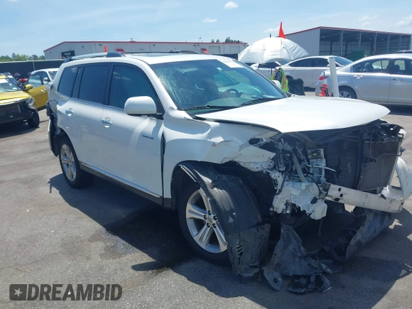 2013 Toyota Highlander Limited z VIN 5TDYK3EH9DS119939, wystawiony jako IAAI lot #42168374 z przebiegiem 98 918 mil mil oraz . Historia ofert i sprzedaży dostępna na DreamBid. Obrazek 1.