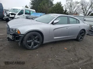 2013 Dodge Charger SXT with VIN 2C3CDXHG3DH614784, listed as a Copart auction lot 51660985 with 96,733 mi miles and Salvage Title. Bid and sale history available at carsss.com. Image 1.