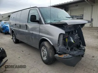 2006 GMC Savana Cargo Van with VIN 1GTEG15X861118619, listed as a Copart auction lot 82440064 with 0 mi miles and Salvage Title. Bid and sale history available at carsss.com. Image 4.