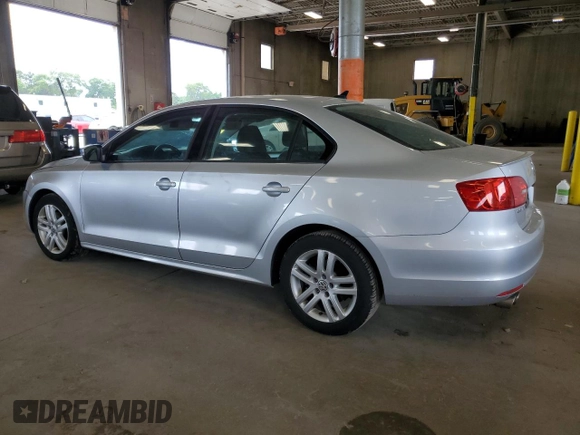 2011 Volkswagen Jetta TDI with VIN 3VWLL7AJ3BM078323, listed as a Copart auction lot 61812565 with 123,307 mi miles and Salvage title. Bid and sale history available at DreamBid. Image 2.
