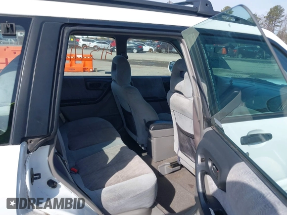 2001 Subaru Forester S w/Premium Pkg with VIN JF1SF65621H759426, listed as a IAAI auction lot 41577130 with 192,910 mi miles. Bid and sale history available at carsss.com. Image 8.