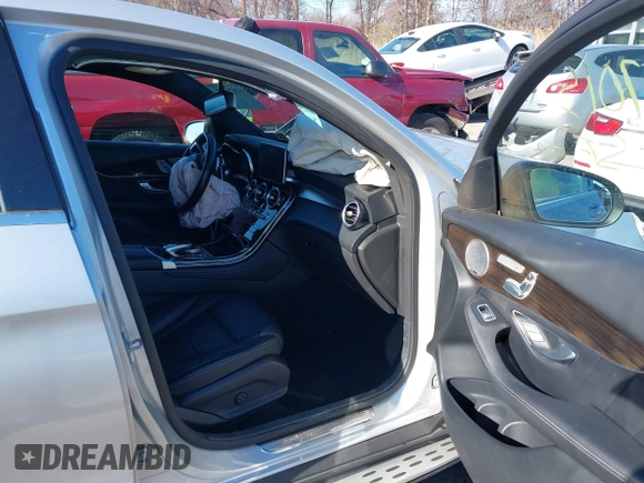 2018 Mercedes-Benz GLC with VIN WDC0J4KB2JF295176, listed as a IAAI auction lot 41877015 with 76,504 mi miles. Bid and sale history available at carsss.com. Image 5.