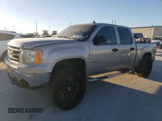 2007 GMC Sierra 1500 SLE1 z VIN 3GTEC13C07G556047, wystawiony jako Copart lot #55599375 z przebiegiem 234 803 mil mil oraz Szkoda całkowita • Salvage title. Historia ofert i sprzedaży dostępna na DreamBid. Obrazek 1.