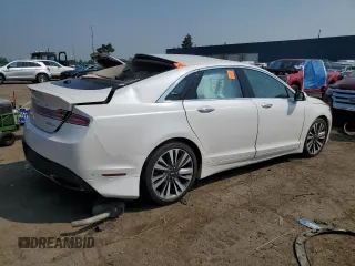 2020 Lincoln MKZ Reserve with VIN 3LN6L5F90LR606645, listed as a Copart auction lot 64934765 with 40,937 mi miles and Clean title. Bid and sale history available at DreamBid. Image 3.