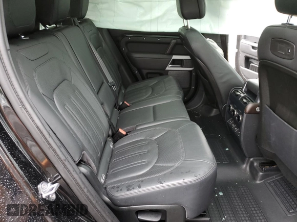 2020 Land Rover Defender HSE with VIN SALE9EEU8L2014797, listed as a Copart auction lot 60465465 with 43,427 mi miles and Salvage title. Bid and sale history available at DreamBid. Image 11.