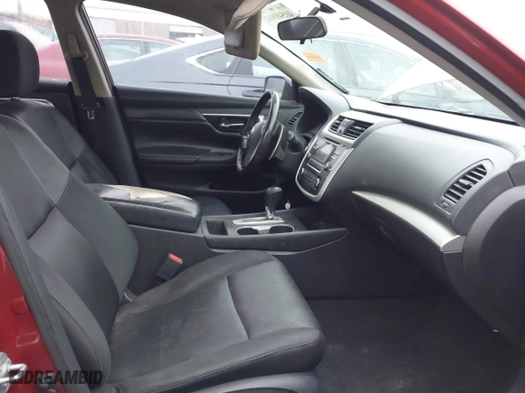 2016 Nissan Altima 2.5 SL with VIN 1N4AL3APXGC121187, listed as a IAAI auction lot 41540861 with 200,448 mi miles. Bid and sale history available at carsss.com. Image 5.