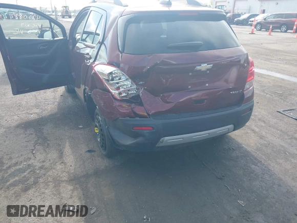 2016 Chevrolet Trax LT z VIN 3GNCJLSB3GL227097, wystawiony jako IAAI lot #42208844 z przebiegiem 118 887 mil mil oraz . Historia ofert i sprzedaży dostępna na DreamBid. Obrazek 6.