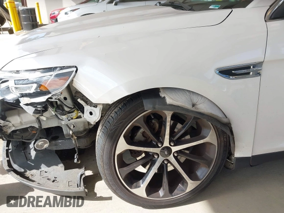 2015 Ford Taurus Limited with VIN 1FAHP2J81FG118224, listed as a IAAI auction lot 42402947 with 142,885 mi miles and . Bid and sale history available at DreamBid. Image 6.