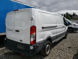 2019 Ford Transit with VIN 1FTBW2YMXKKB42079, listed as a Copart auction lot 59241015 with 192,794 mi miles and Clean title. Bid and sale history available at DreamBid. Image 3.
