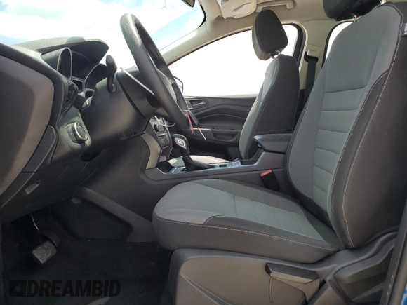 2017 Ford Escape S z VIN 1FMCU0F75HUB65113, wystawiony jako Copart lot #59076655 z przebiegiem 117 844 mil mil oraz Nie do naprawy • Non repairable. Historia ofert i sprzedaży dostępna na DreamBid. Obrazek 7.