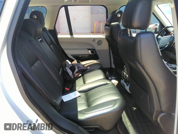 2014 Land Rover Range Rover HSE with VIN SALGS2WF3EA136133, listed as a IAAI auction lot 42321815 with 119,902 mi miles and . Bid and sale history available at DreamBid. Image 8.