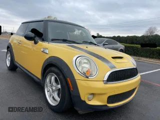 2007 MINI Hardtop S with VIN WMWMF73507TL90586, listed as a Copart auction lot 54109915 with 50,695 mi miles and Clean Title. Bid and sale history available at DreamBid. Image 1.