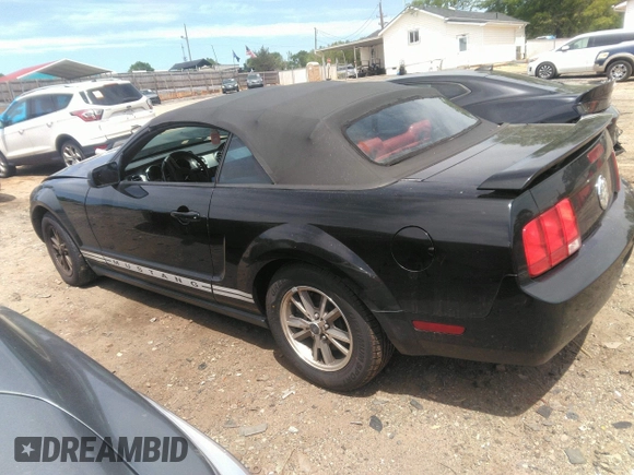 2005 Ford Mustang Deluxe with VIN 1ZVHT84N855259857, listed as a IAAI auction lot 42049030 with 228,608 mi miles. Bid and sale history available at carsss.com. Image 3.