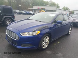 2016 Ford Fusion SE with VIN 3FA6P0H70GR233934, listed as a IAAI auction lot 42189095 with 145,051 mi miles. Bid and sale history available at carsss.com. Image 2.