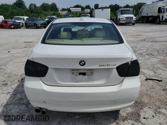 2008 BMW 3 Series 328xi z VIN WBAVC93578K042039, wystawiony jako Copart lot #63218255 z przebiegiem Nie podano mil oraz Szkoda całkowita • Salvage title. Historia ofert i sprzedaży dostępna na DreamBid. Obrazek 6.