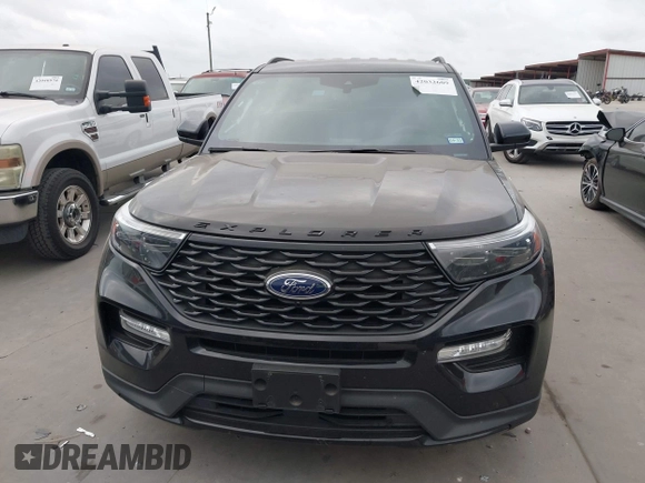 2023 Ford Explorer ST-Line z VIN 1FMSK7KH4PGA88739, wystawiony jako IAAI lot #42032609 z przebiegiem 41 818 mil mil oraz . Historia ofert i sprzedaży dostępna na DreamBid. Obrazek 12.