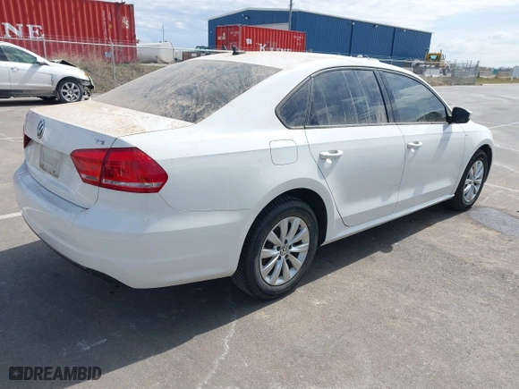2014 Volkswagen Passat Wolfsburg Ed with VIN 1VWAT7A32EC099677, listed as a IAAI auction lot 41872416 with 182,392 mi miles. Bid and sale history available at carsss.com. Image 4.