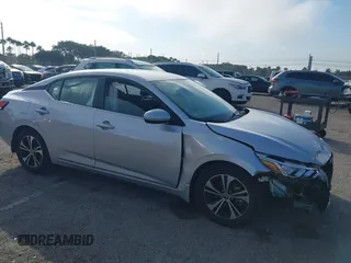 2022 Nissan Sentra SV z VIN 3N1AB8CV0NY304997, wystawiony jako IAAI lot #41498472 z przebiegiem 22 609 mil mil oraz . Historia ofert i sprzedaży dostępna na DreamBid. Obrazek 1.