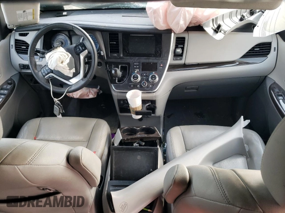 2017 Toyota Sienna XLE Auto Access Seat with VIN 5TDYZ3DC2HS790411, listed as a Copart auction lot 52099465 with 110,318 mi miles and Clean Title. Bid and sale history available at carsss.com. Image 8.