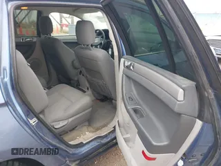 2007 Chrysler Pacifica Touring with VIN 2A8GF68XX7R255541, listed as a IAAI auction lot 40696056 with 127,625 mi miles and . Bid and sale history available at DreamBid. Image 8.