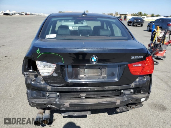 2011 BMW 3 Series 328i with VIN WBAPH5C54BA444424, listed as a Copart auction lot 60678395 with 91,440 mi miles and Salvage title. Bid and sale history available at DreamBid. Image 6.