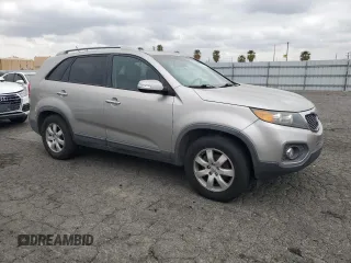 2013 Kia Sorento LX with VIN 5XYKT4A24DG370715, listed as a Copart auction lot 53512595 with 208,550 mi miles and Clean Title. Bid and sale history available at carsss.com. Image 4.